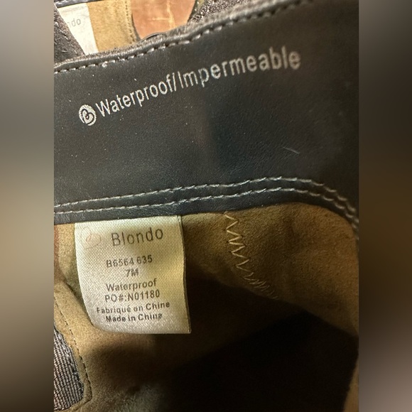 EUC Blondo “Irving” Waterproof Gray Suede Wedge Heeled Ankle Boots. Size 7 - Picture 12 of 14